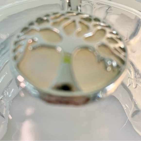 Opalite Tree Of Life Pendant (NEW) - Picture 4 of 5